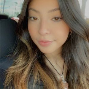 Meet your Posher, Brenda